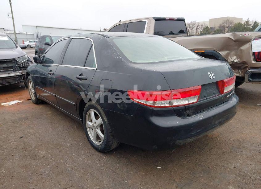 Photo 3 of 2003 Honda Accord 3.0 EX (VIN 1HGCM668X3A048929)