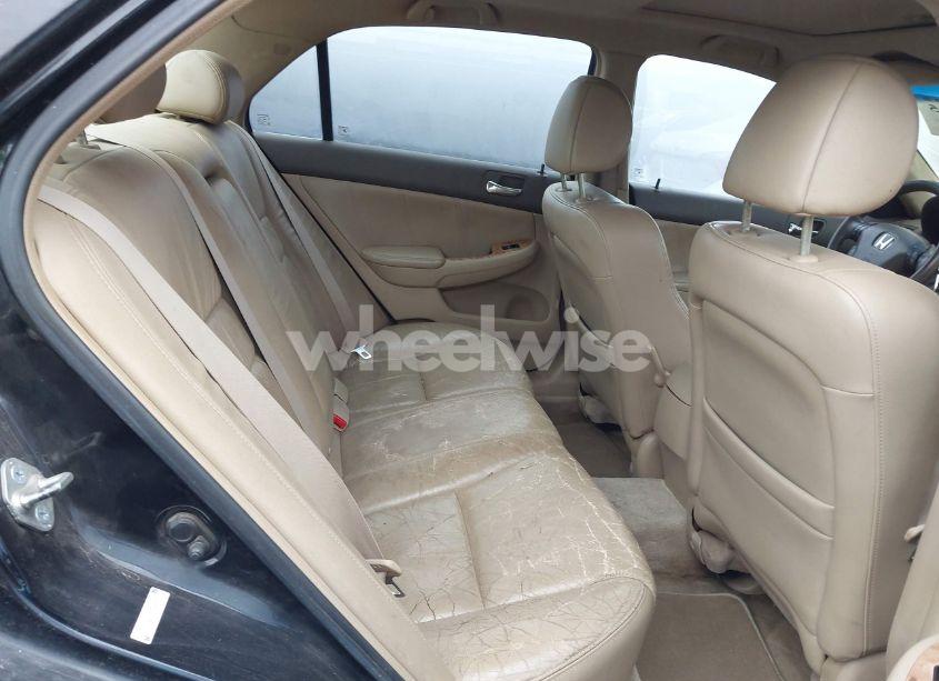 Photo 8 of 2003 Honda Accord 3.0 EX (VIN 1HGCM668X3A048929)