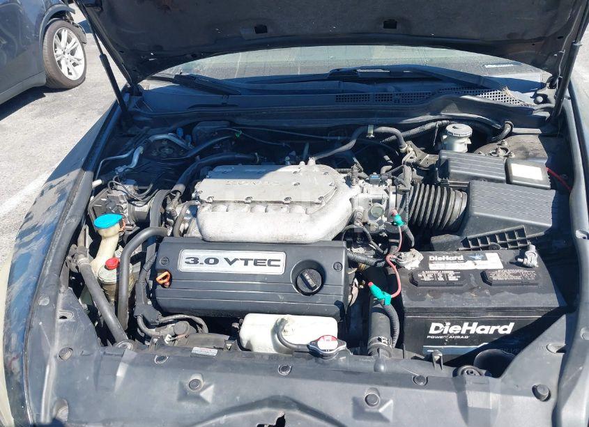 Photo 10 of 2004 Honda Accord SDN EX (VIN 1HGCM668X4A047135)