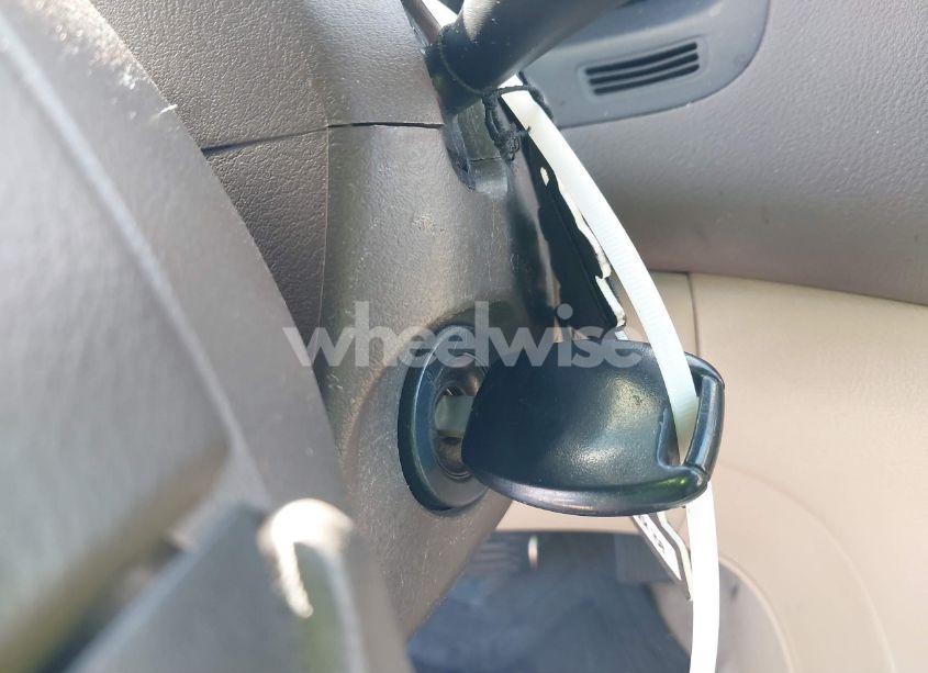 Photo 11 of 2004 Honda Accord SDN EX (VIN 1HGCM668X4A047135)