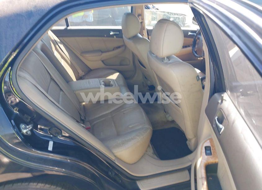 Photo 8 of 2004 Honda Accord SDN EX (VIN 1HGCM668X4A047135)