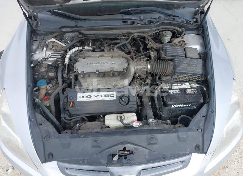 Photo 10 of 2005 Honda Accord 3.0 EX (VIN 1HGCM668X5A009454)