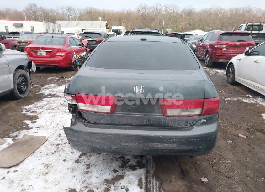 Photo 16 of 2005 Honda Accord 3.0 EX (VIN 1HGCM668X5A035830)