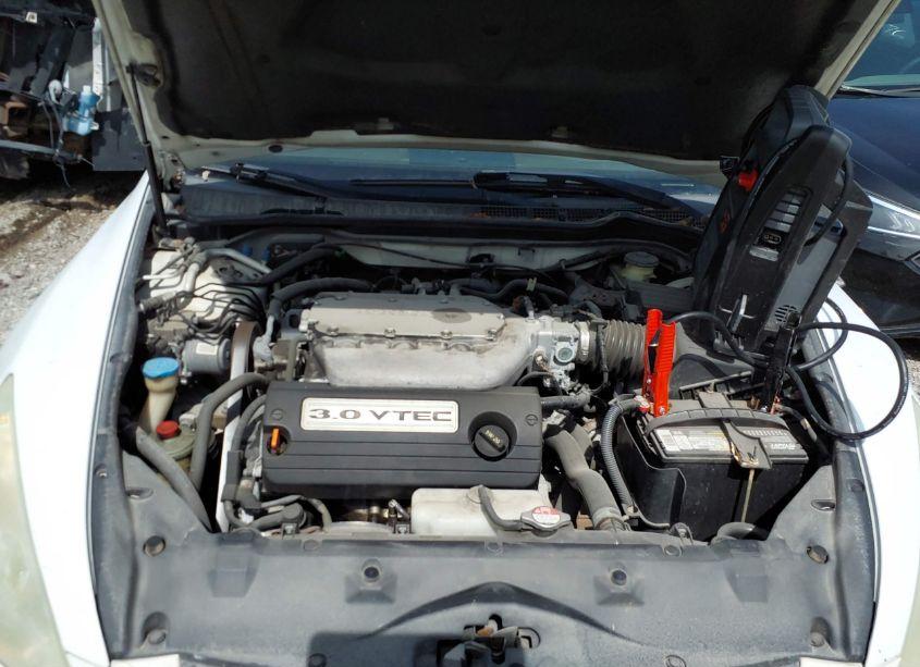 Photo 10 of 2005 Honda Accord SDN EX-L V6 WITH NAVI (VIN 1HGCM668X5A039571)