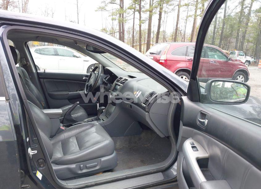 Photo 5 of 2007 Honda Accord 3.0 EX (VIN 1HGCM668X7A016990)