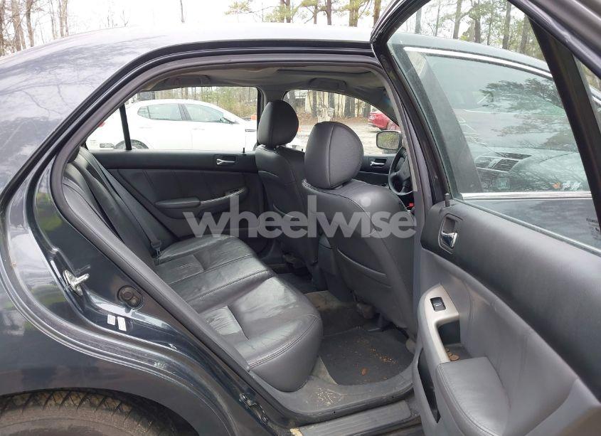 Photo 8 of 2007 Honda Accord 3.0 EX (VIN 1HGCM668X7A016990)