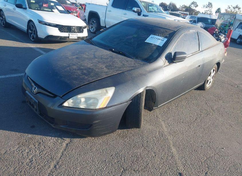 Photo 2 of 2005 Honda Accord 2.4 EX (VIN 1HGCM71695A014687)