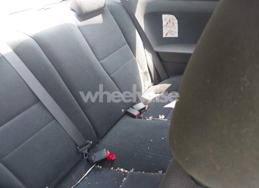 Photo 8 of 2004 Honda Accord 2.4 LX (VIN 1HGCM72204A018993)