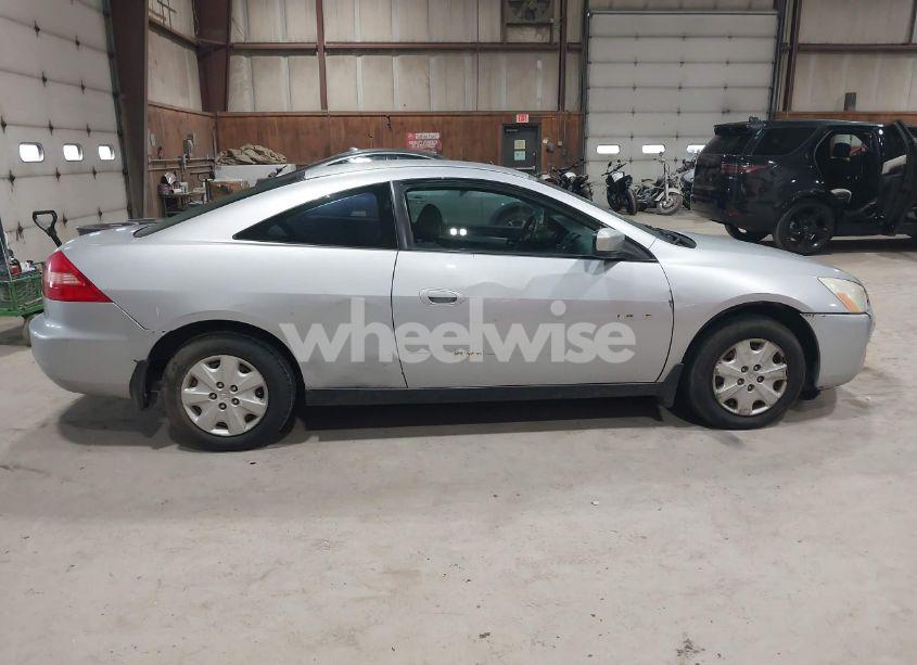 Photo 13 of 2003 Honda Accord 2.4 LX (VIN 1HGCM72293A024810)