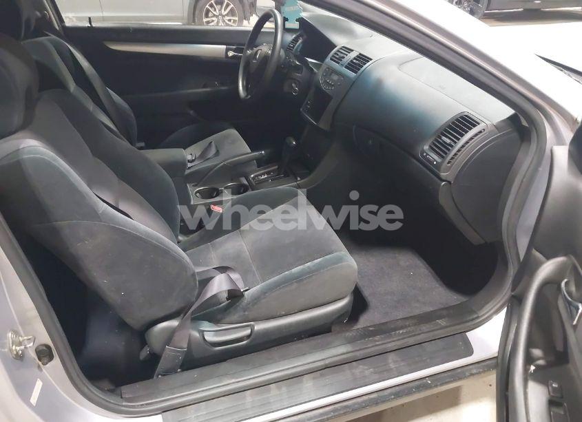 Photo 5 of 2003 Honda Accord 2.4 LX (VIN 1HGCM72293A024810)