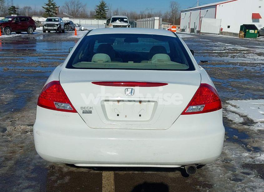 Photo 17 of 2006 Honda Accord 2.4 LX (VIN 1HGCM72306A009870)