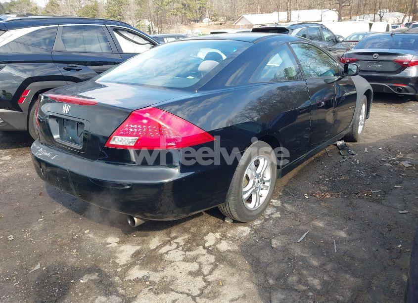 Photo 4 of 2006 Honda Accord 2.4 LX (VIN 1HGCM72336A010723)