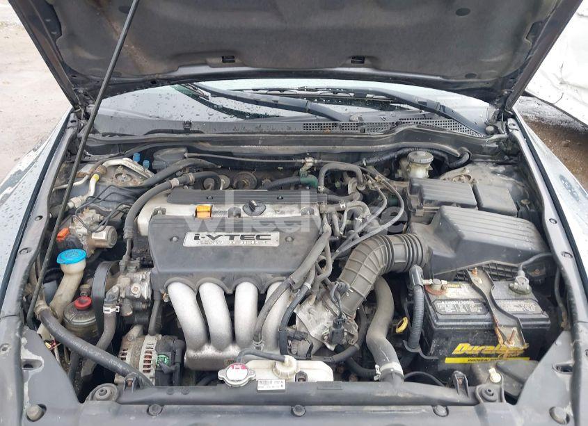 Photo 10 of 2003 Honda Accord 2.4 LX (VIN 1HGCM72343A021791)