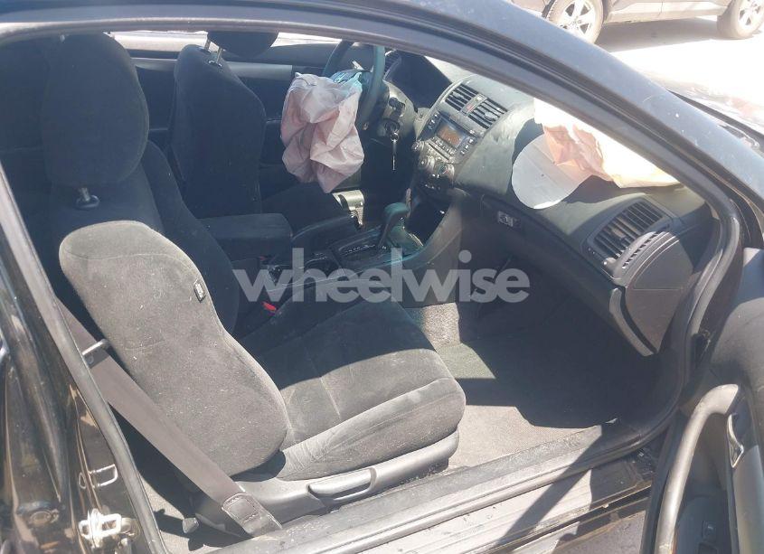 Photo 5 of 2007 Honda Accord 2.4 LX (VIN 1HGCM72347A002213)