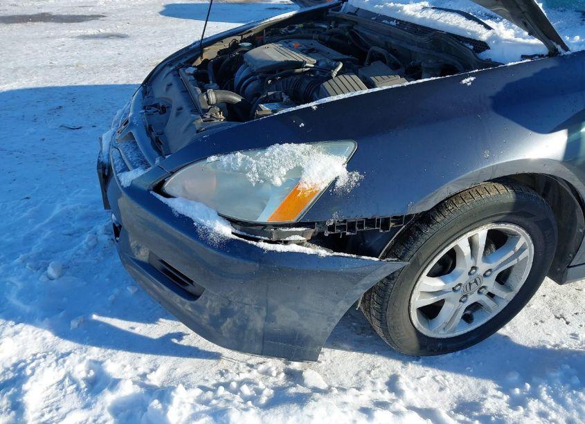 Photo 6 of 2007 Honda Accord 2.4 LX (VIN 1HGCM72347A009954)