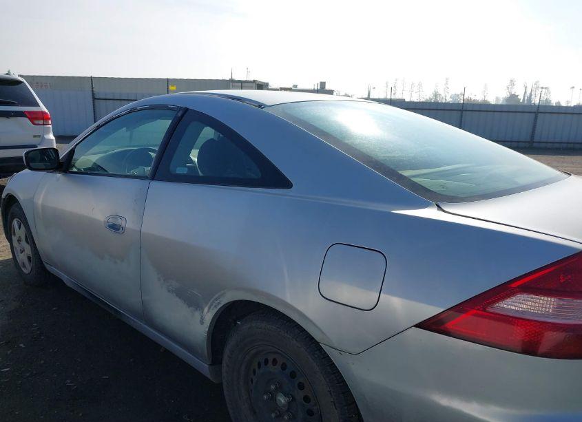 Photo 14 of 2005 Honda Accord 2.4 LX (VIN 1HGCM72365A011699)