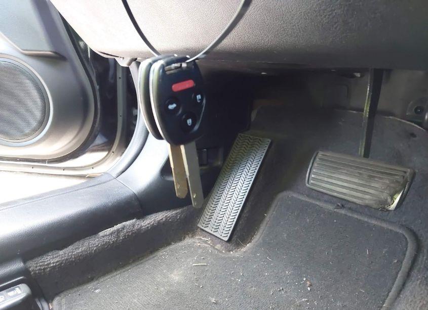 Photo 11 of 2006 Honda Accord 2.4 LX (VIN 1HGCM72376A007503)