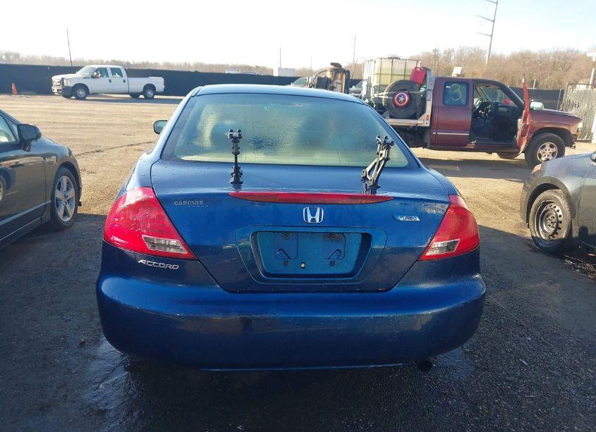 Photo 16 of 2006 Honda Accord 2.4 LX (VIN 1HGCM72376A017903)