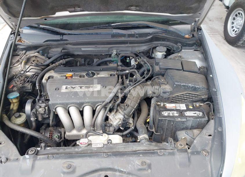 Photo 10 of 2005 Honda Accord 2.4 LX (VIN 1HGCM72385A006164)