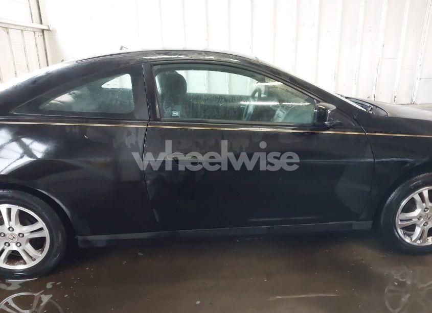 Photo 13 of 2007 Honda Accord 2.4 LX (VIN 1HGCM72387A014476)