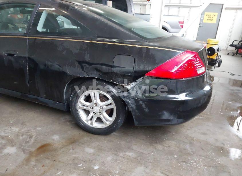 Photo 6 of 2007 Honda Accord 2.4 LX (VIN 1HGCM72387A014476)