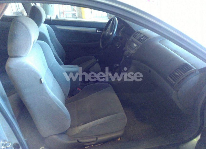 Photo 5 of 2006 Honda Accord 2.4 LX (VIN 1HGCM72396A019880)