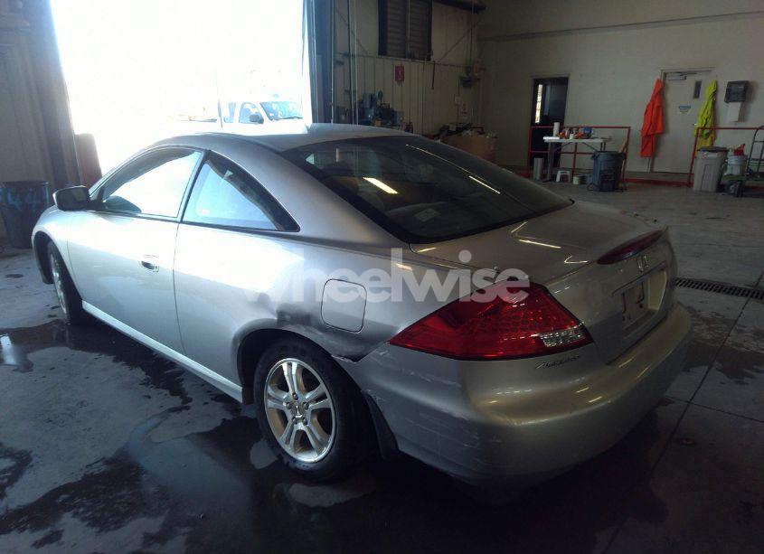 Photo 6 of 2006 Honda Accord 2.4 LX (VIN 1HGCM72396A019880)