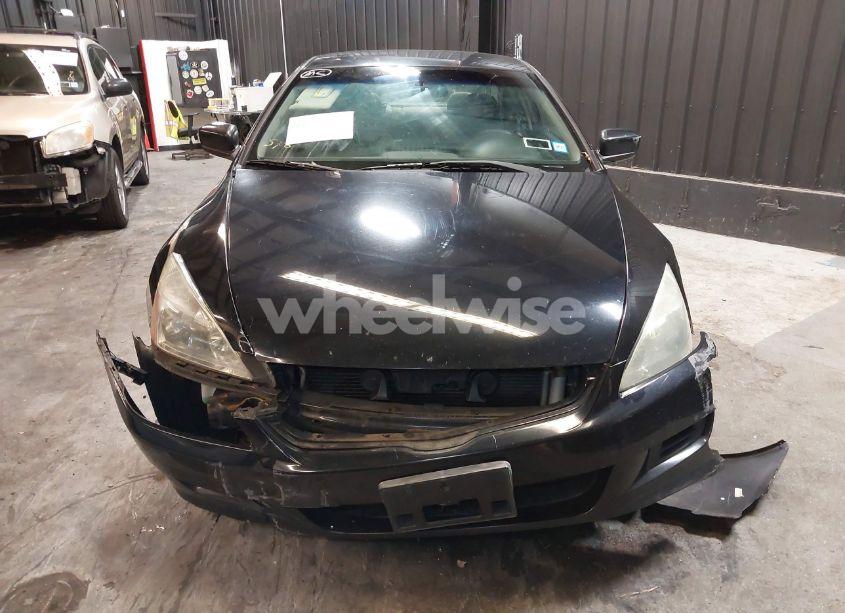 Photo 13 of 2007 Honda Accord 2.4 LX (VIN 1HGCM72397A001848)