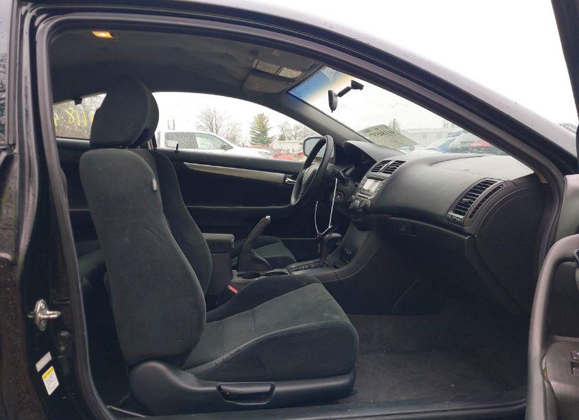 Photo 5 of 2006 Honda Accord 2.4 LX (VIN 1HGCM723X6A018186)