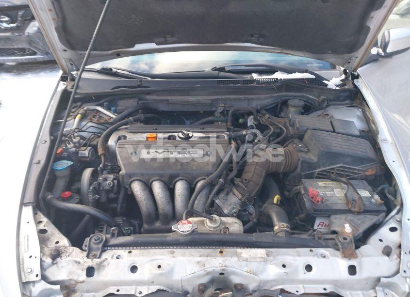 Photo 10 of 2005 Honda Accord 2.4 LX SPECIAL EDITION (VIN 1HGCM72505A019038)