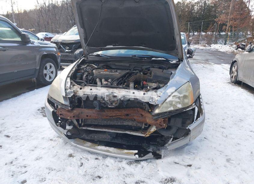 Photo 6 of 2005 Honda Accord 2.4 LX SPECIAL EDITION (VIN 1HGCM72505A019038)