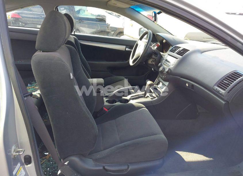 Photo 5 of 2005 Honda Accord 2.4 LX SPECIAL EDITION (VIN 1HGCM72555A019021)