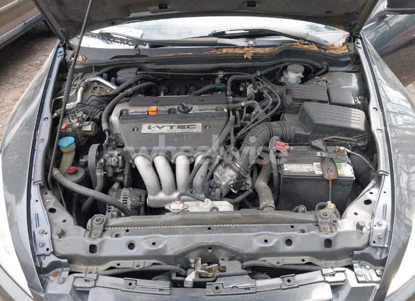 Photo 10 of 2004 Honda Accord 2.4 EX (VIN 1HGCM72574A024512)