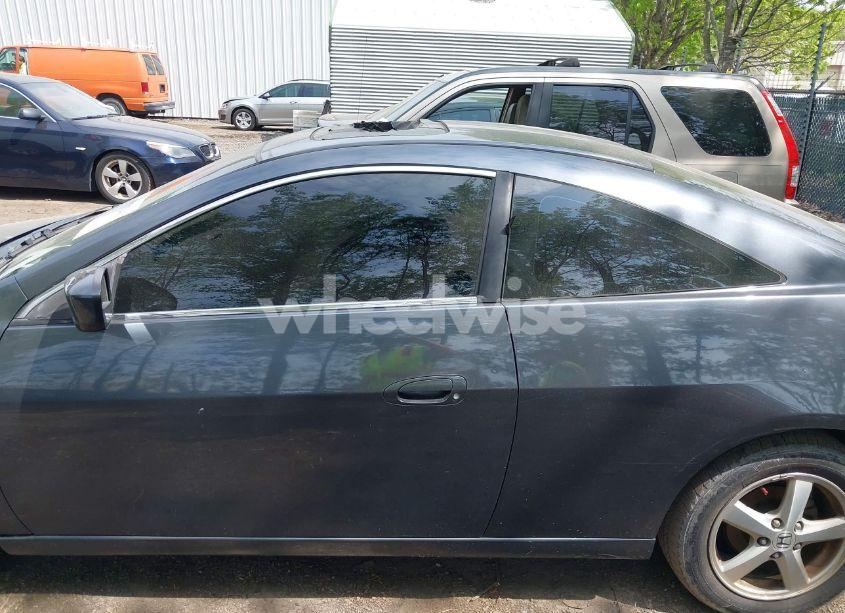 Photo 13 of 2004 Honda Accord 2.4 EX (VIN 1HGCM72574A024512)