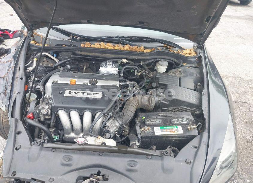 Photo 10 of 2005 Honda Accord 2.4 EX (VIN 1HGCM72605A011482)