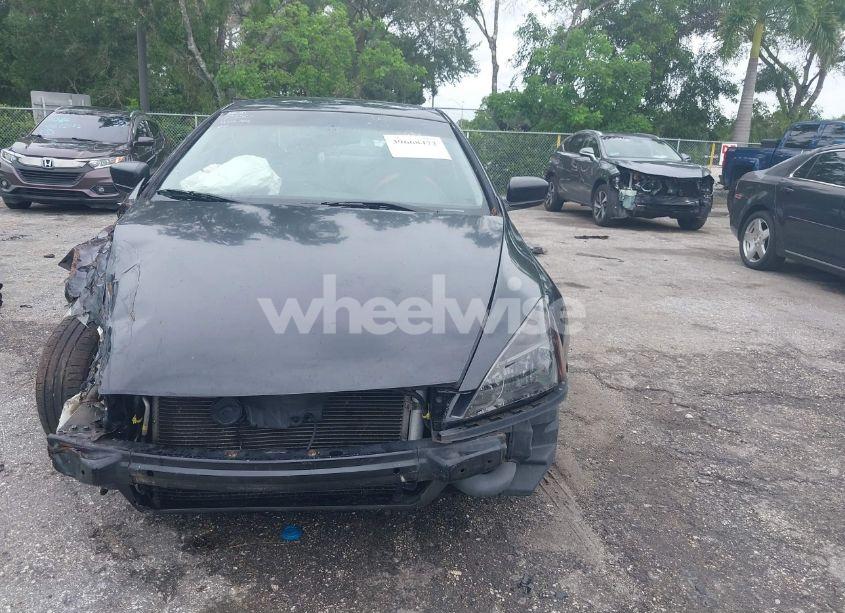 Photo 11 of 2005 Honda Accord 2.4 EX (VIN 1HGCM72605A011482)