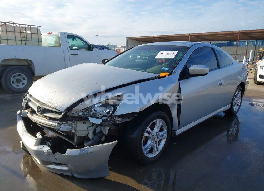 Photo 2 of 2006 Honda Accord CPE (VIN 1HGCM72626A003918)