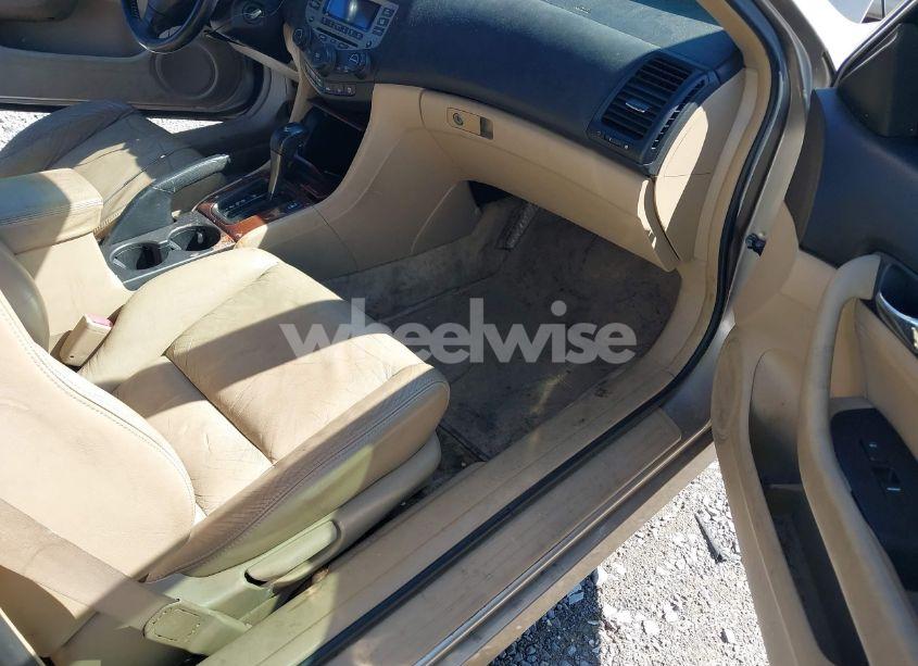 Photo 5 of 2006 Honda Accord 2.4 EX (VIN 1HGCM72626A016118)