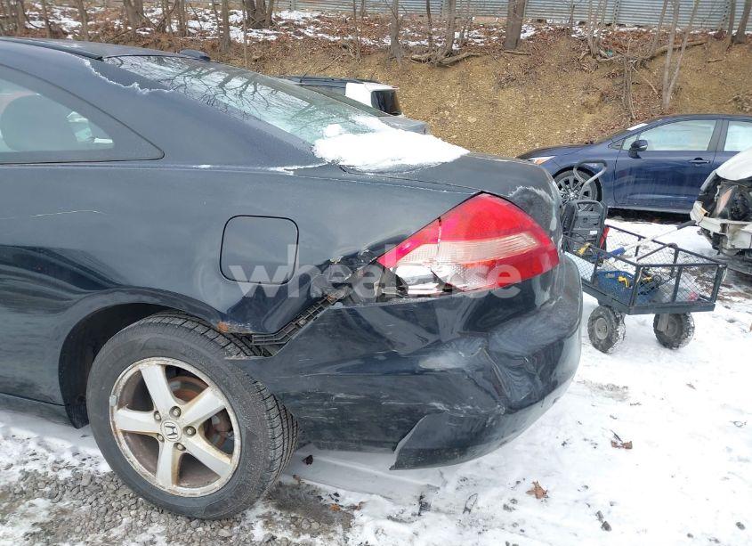 Photo 6 of 2005 Honda Accord 2.4 EX (VIN 1HGCM72635A003618)