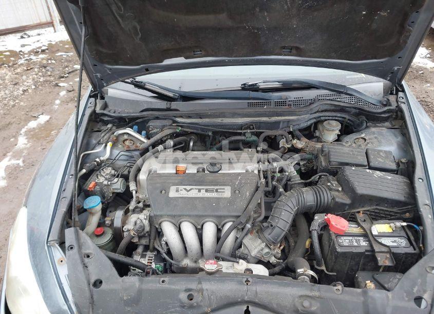 Photo 10 of 2006 Honda Accord 2.4 EX (VIN 1HGCM72646A021773)