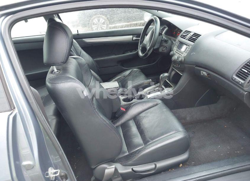 Photo 5 of 2006 Honda Accord 2.4 EX (VIN 1HGCM72646A021773)