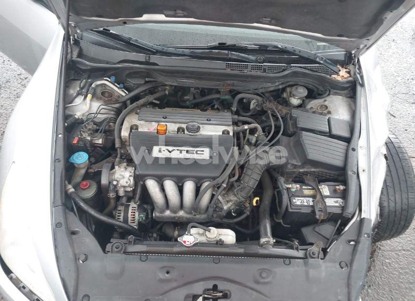 Photo 10 of 2004 Honda Accord 2.4 EX (VIN 1HGCM72664A016717)