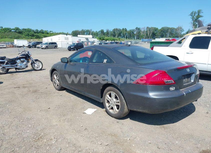 Photo 3 of 2006 Honda Accord 2.4 EX (VIN 1HGCM72676A003333)