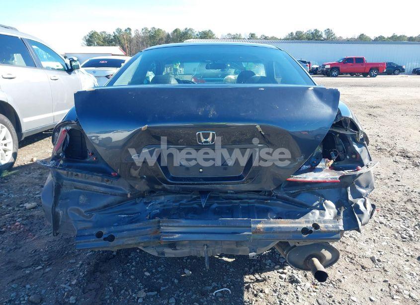 Photo 17 of 2003 Honda Accord 2.4 EX (VIN 1HGCM72683A024669)