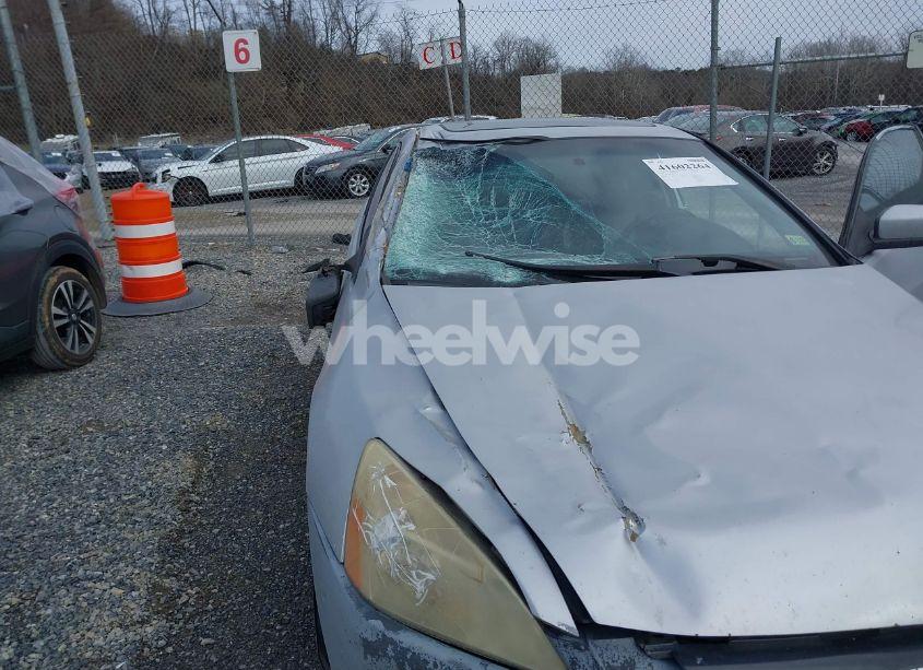 Photo 6 of 2004 Honda Accord 2.4 EX (VIN 1HGCM726X4A010421)