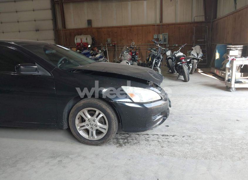 Photo 12 of 2006 Honda Accord 2.4 EX (VIN 1HGCM72716A005572)