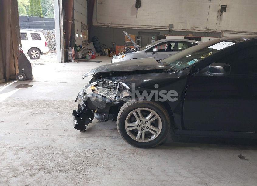 Photo 6 of 2006 Honda Accord 2.4 EX (VIN 1HGCM72716A005572)