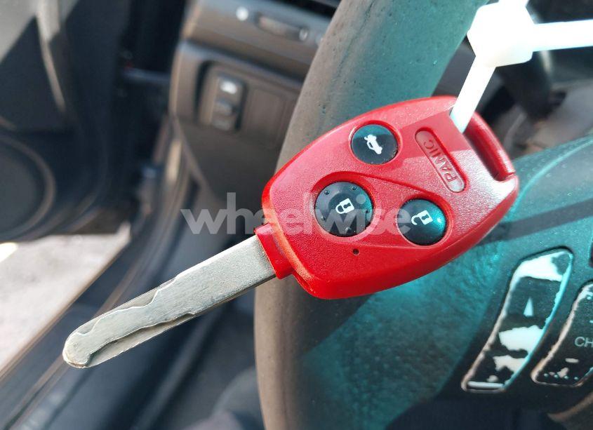 Photo 11 of 2005 Honda Accord 2.4 EX (VIN 1HGCM72725A016921)