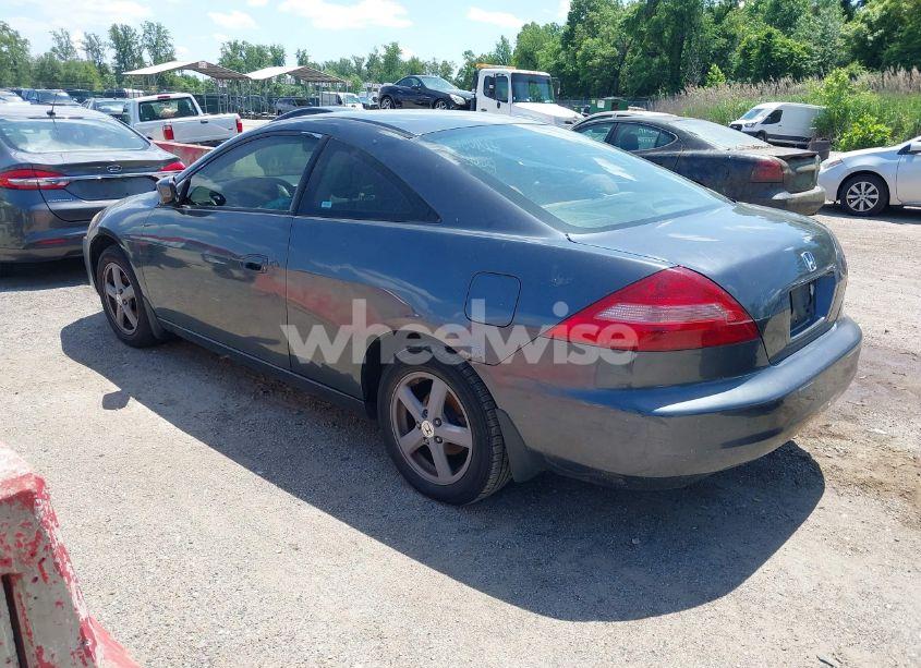 Photo 3 of 2005 Honda Accord 2.4 EX (VIN 1HGCM72725A016921)
