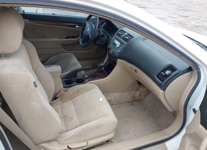 Photo 5 of 2007 Honda Accord 2.4 EX (VIN 1HGCM72737A020737)